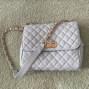 Elegant Gray Quilted Shoulder Bag